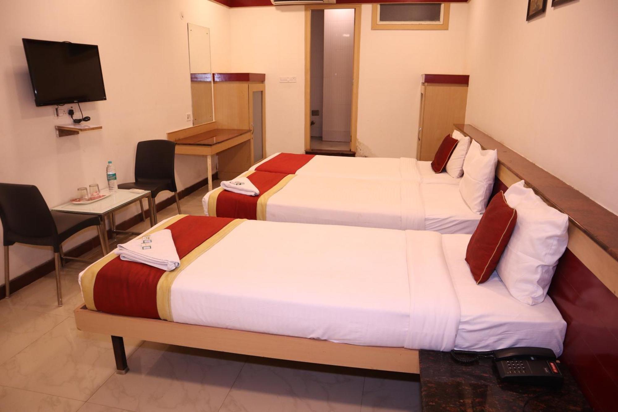 Sri Sai Ram Suites Bangalore Dış mekan fotoğraf