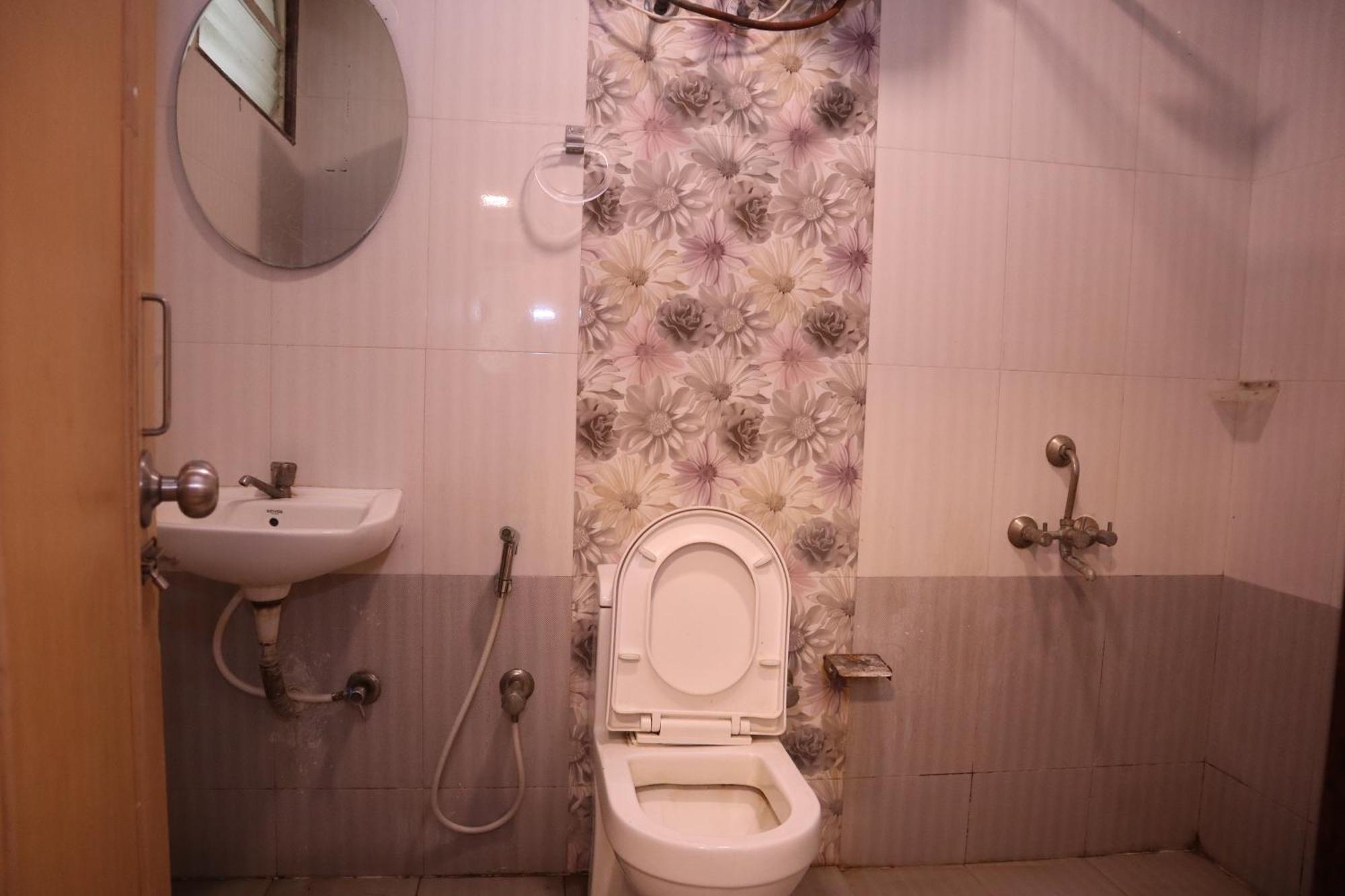 Sri Sai Ram Suites Bangalore Dış mekan fotoğraf