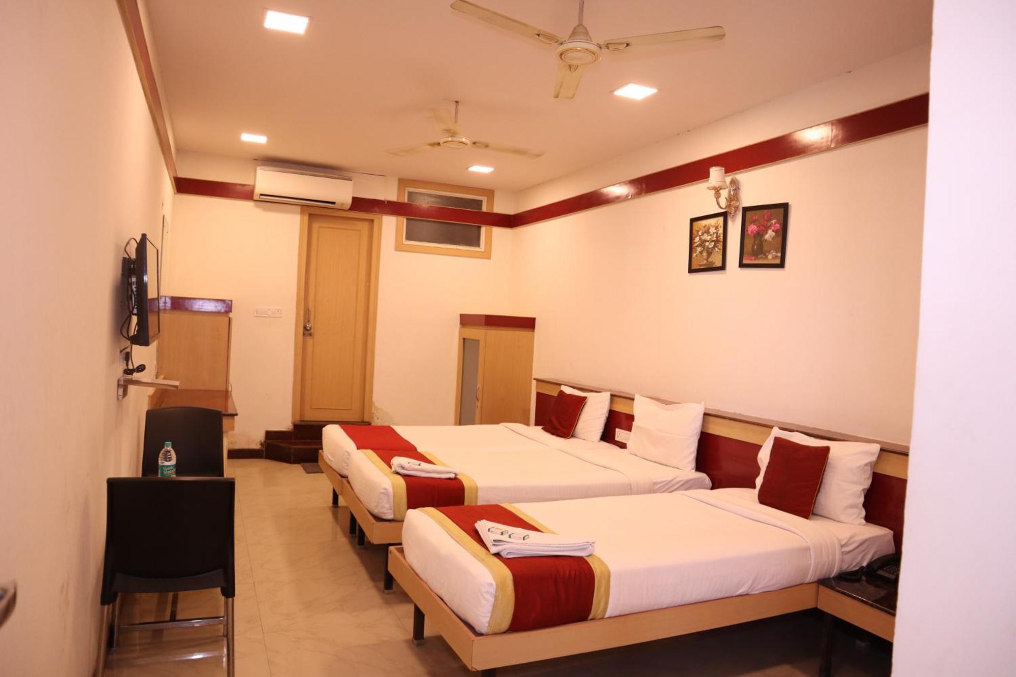 Sri Sai Ram Suites Bangalore Dış mekan fotoğraf