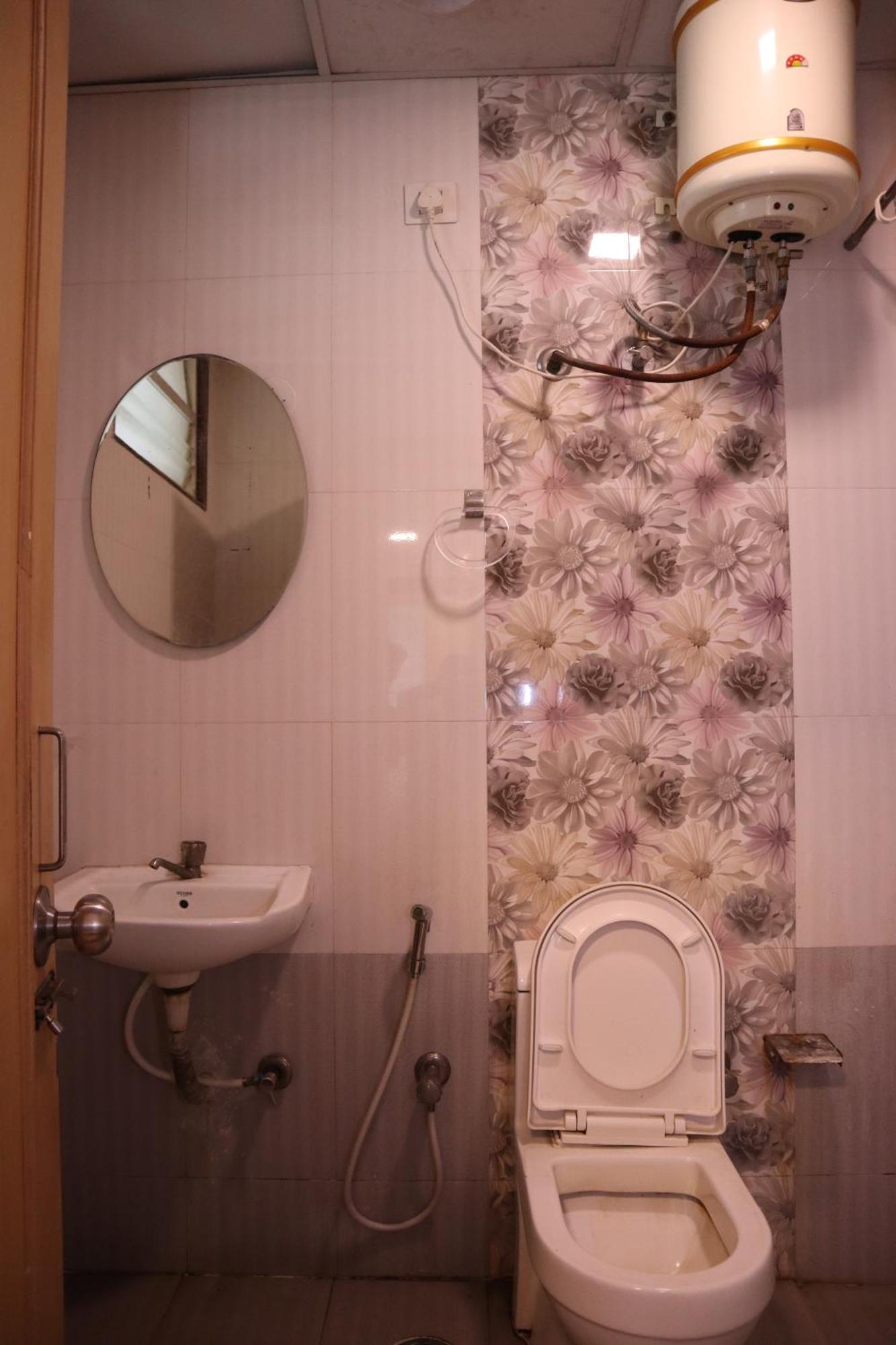 Sri Sai Ram Suites Bangalore Dış mekan fotoğraf