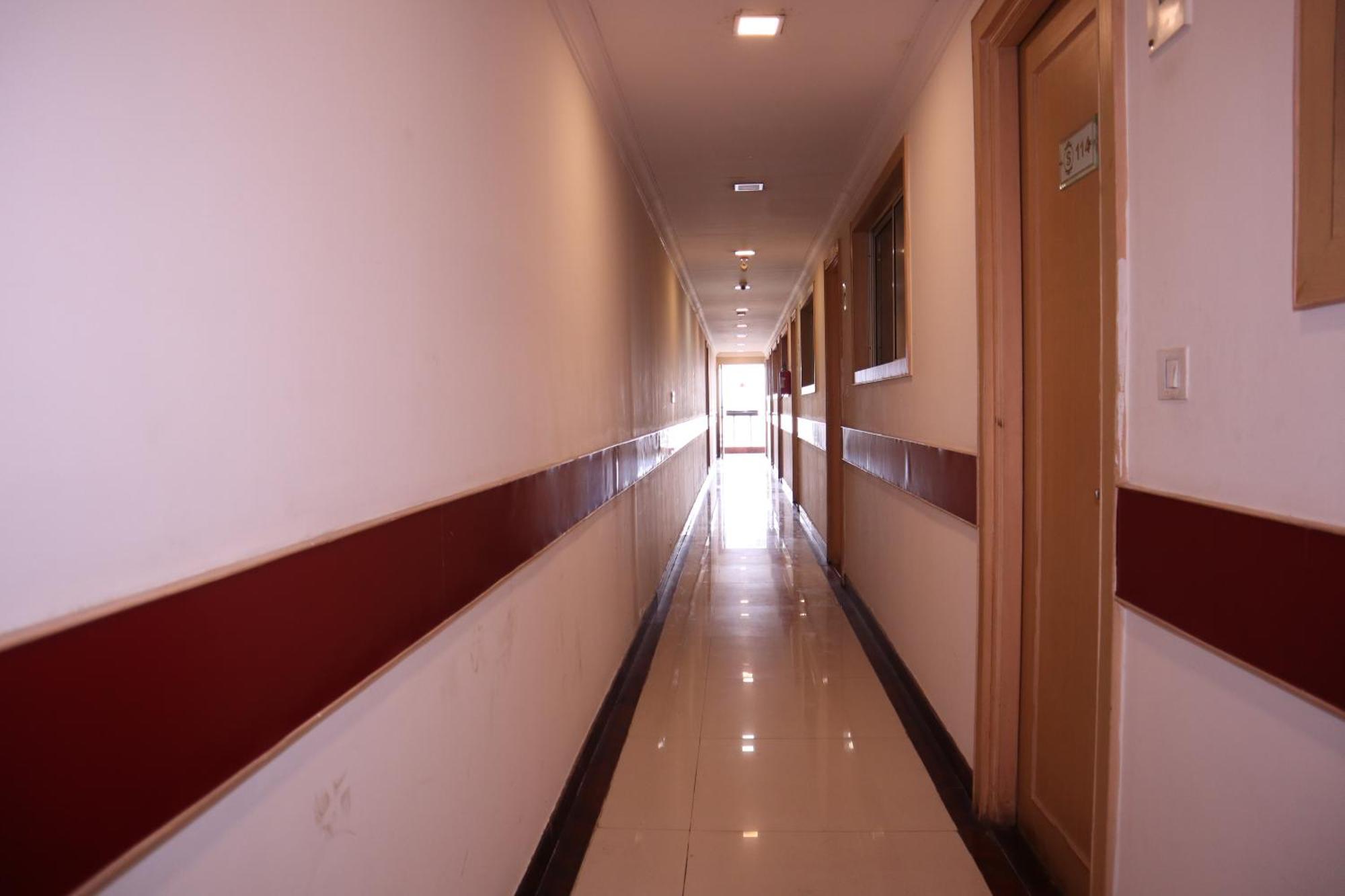 Sri Sai Ram Suites Bangalore Dış mekan fotoğraf